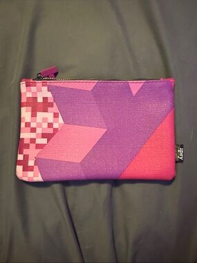 ipsy Pink and Purple Geometric Cosmetic Pouch